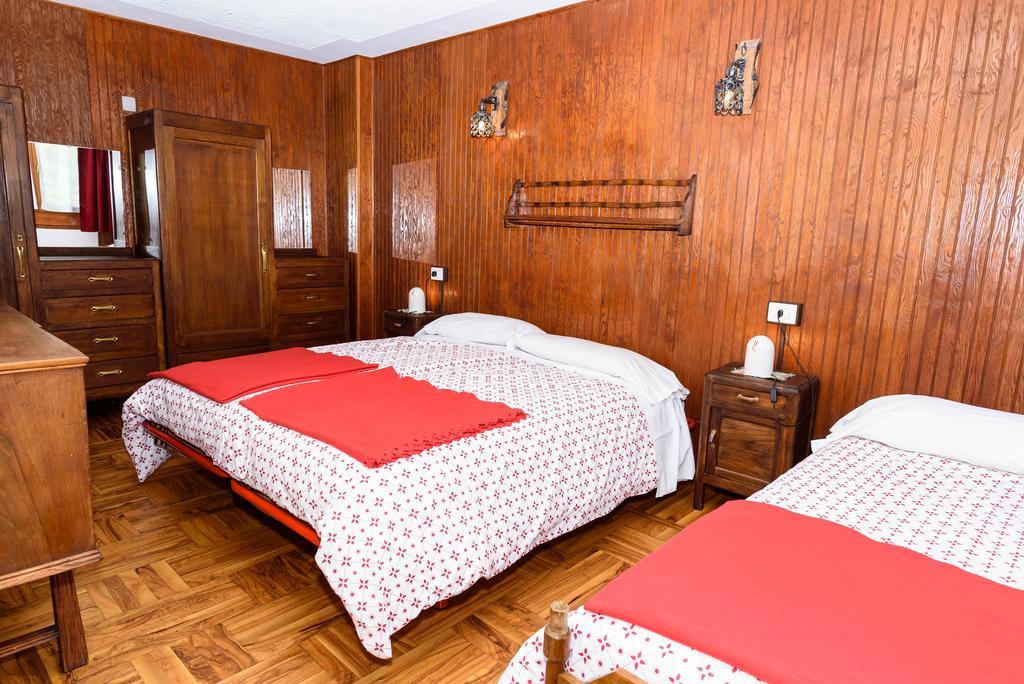 Hotel Genzianella Champoluc Exteriör bild